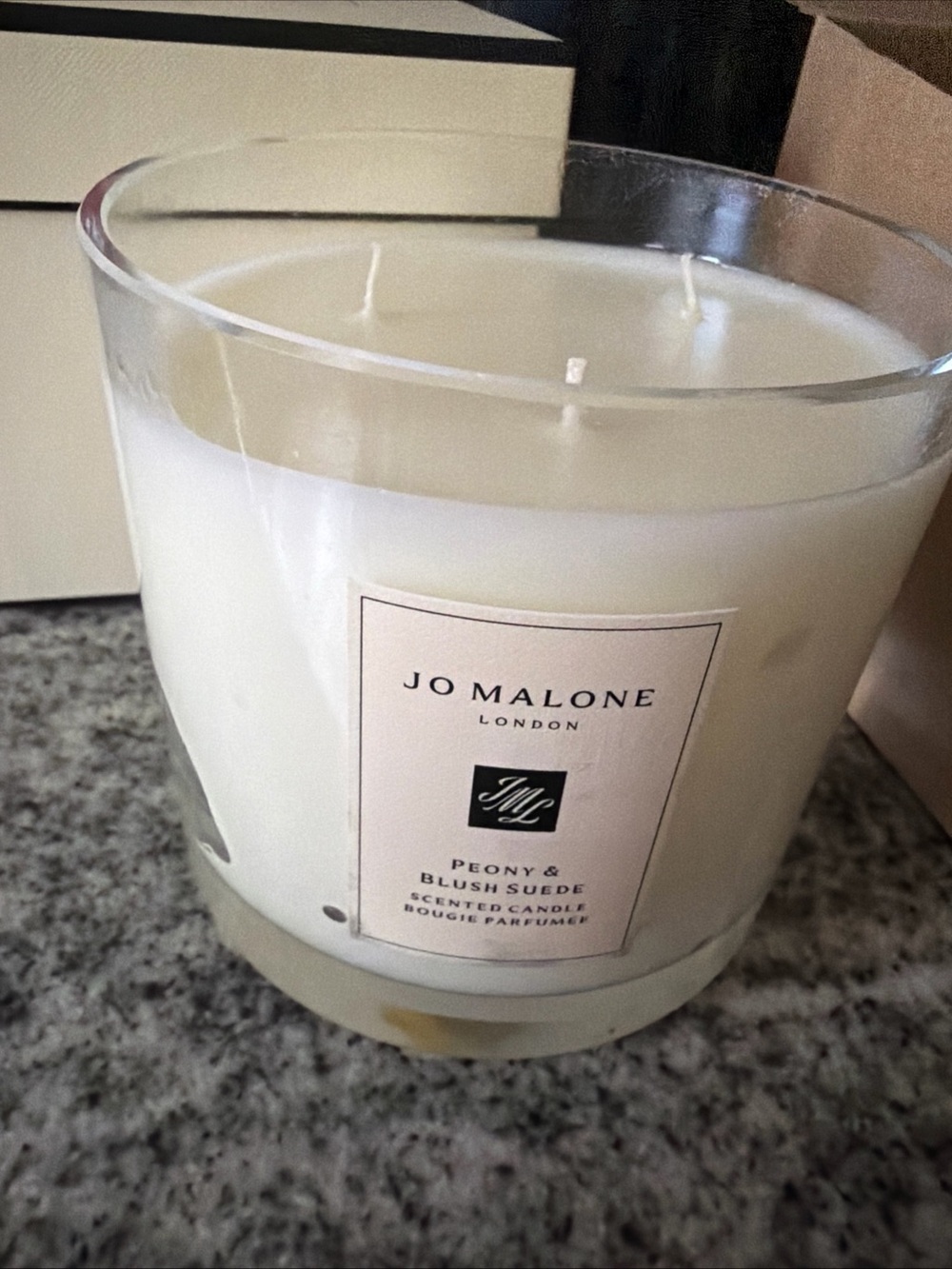 Jo Malone large deluxe 600 gram 21 oz three-wick candle Peony and Blush Suede - Picture 2 of 5